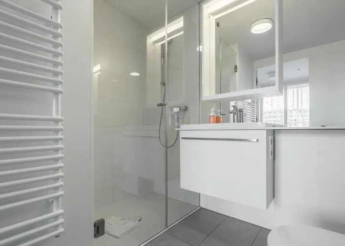 Easy-flat Gruener Prater - Balcony Near Metro דירה