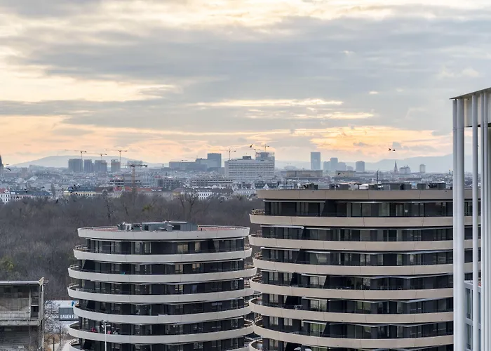 Easy-flat Gruener Prater - Balcony Near Metro
